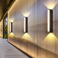 Modern LED Outdoor Wall Light Fixture Black Weatherproof Energy Efficient — Main Image