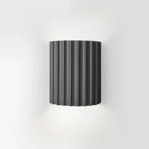 Modern wall lamp, resin design, warm LED light